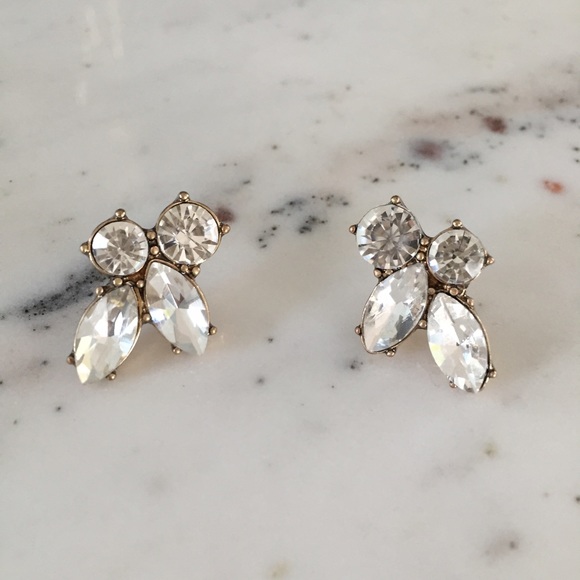 "Lacie" Earrings || Clear Crystal Statement - Picture 2 of 6