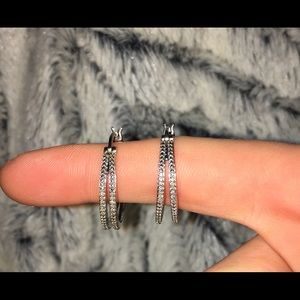 Diamond Hoop Earrings (1/15 ct)