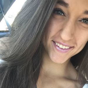 Meet your Posher, Gabby