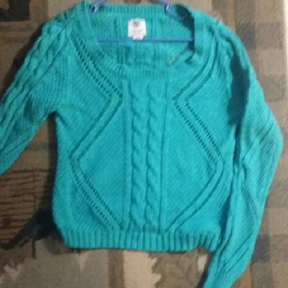 American Eagle Sweater - Picture 1 of 2