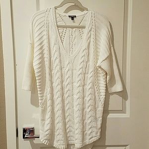 Express white v neck cable knit sweater
