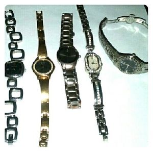 Lot of 5 designer watches. Movado, Fossil, Citizen