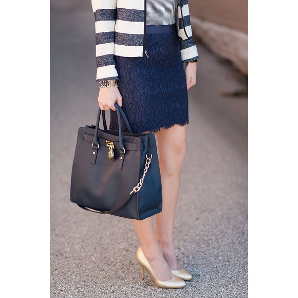 Michael Kors Handbags - Michael Kors Black & Gold Leather Hamilton Bag