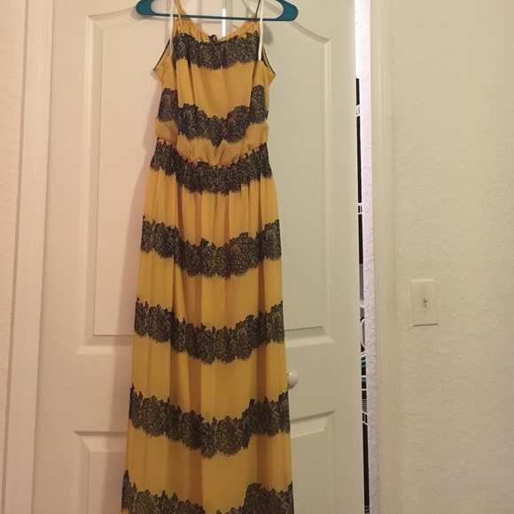 Long Yellow maxi dress