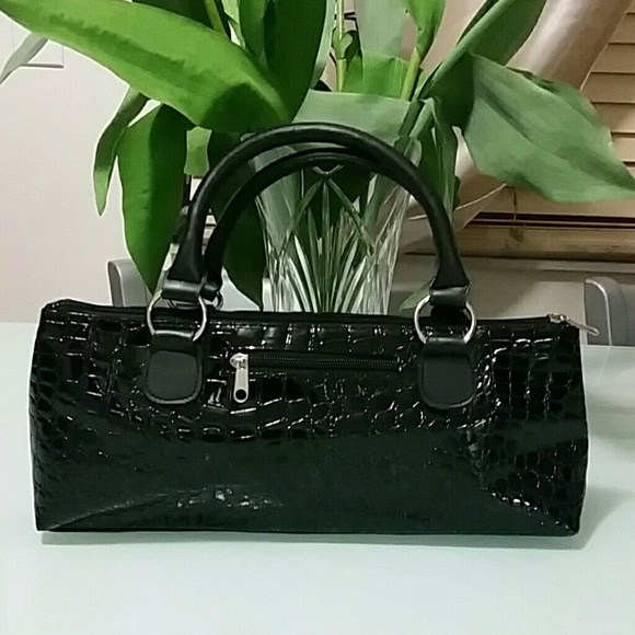 🆕Wine Clutch - Picture 2 of 3