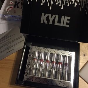 Kylie Holiday Edition Lip Vault