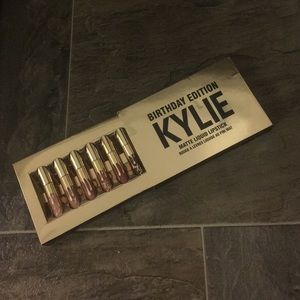 Kylie Mini Lipsticks