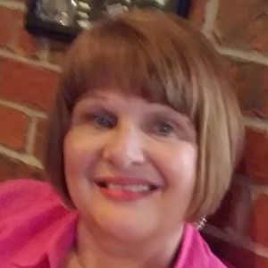 Meet your Posher, Brenda