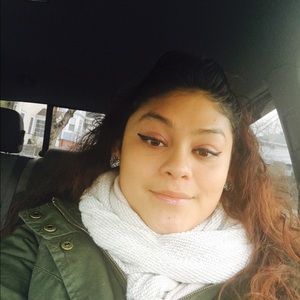 Meet your Posher, Dulce