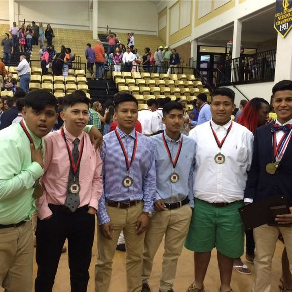 Meet your Posher, Emiliano - Picture 1 of 1