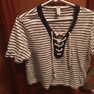 Lace up top!