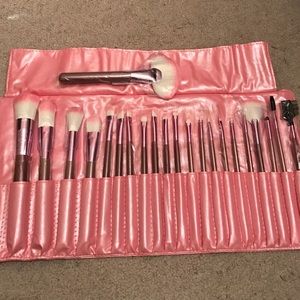22 Makeup Brushes Set