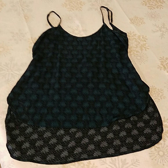 O'Neil tank top