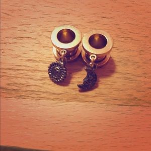 00g sun and moon tunnels