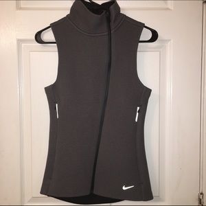 Nike therma fit vest