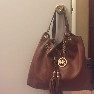 Michael Kors Camden Drawstring Shoulder Tote