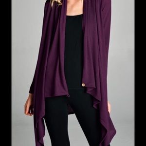 Drapable cardigan with button