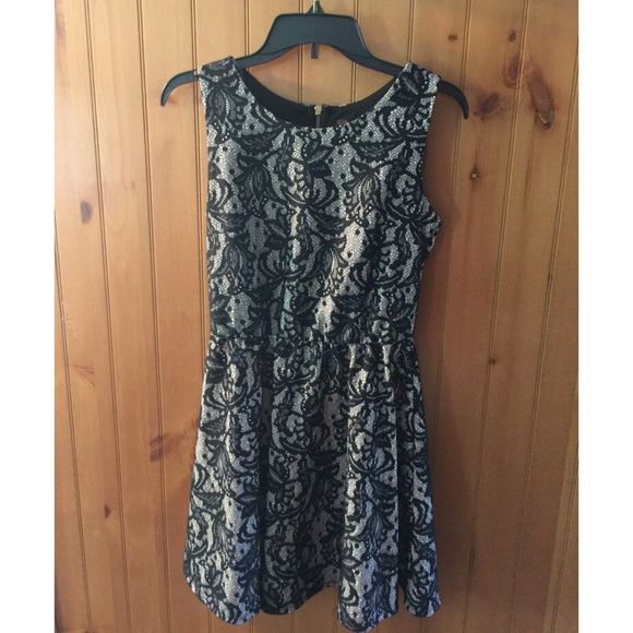 HeartSoul Sleeveless Semi Formal Dress