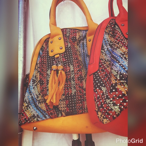 Purses - Picture 3 of 3