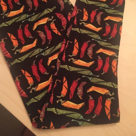 LuLaRoe O/S Leggings. Brand New.