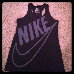 Nike Slimfit Sportswear Tank