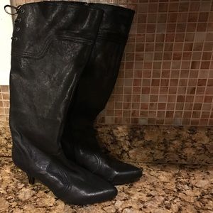Women's Black leather boots