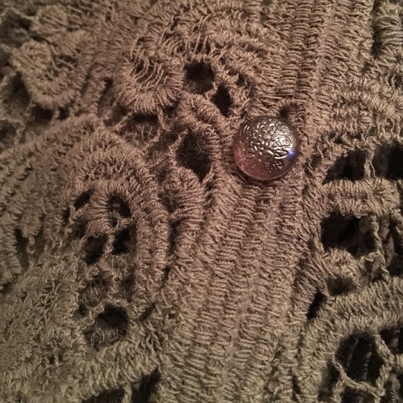 Lace buttonup - Picture 2 of 3