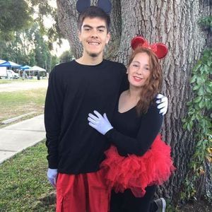 Meet your Posher, Zachary