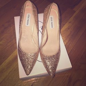 Gold Pumps by Steve Madden