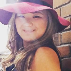 Meet your Posher, Valentina