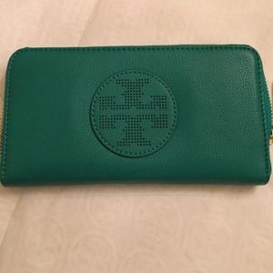 Tory Burch Viridian Green Wallet.