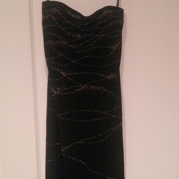 Cache Black Strapless Beaded Long Gown Size 2 - image 4