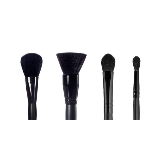 Makeup brushes - Picture 1 of 2