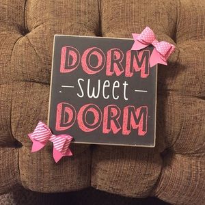 College Dorm Room Plaque