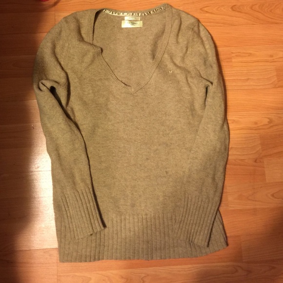 Old navy sweater