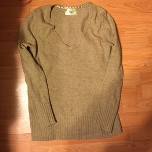 Old navy sweater