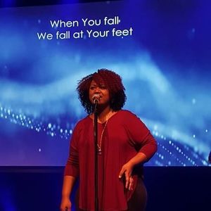 Meet your Posher, Sharon