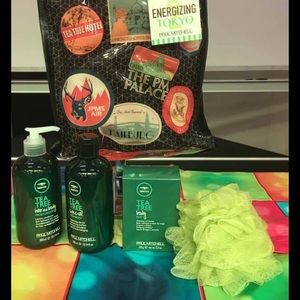 Paul Mitchell gift set