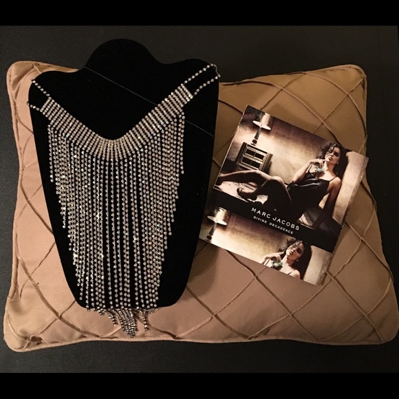 Diamond Choker Necklace - Picture 3 of 4