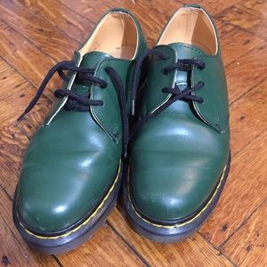 Vintage Dr. Martens oxfords Green Leather Shoes
