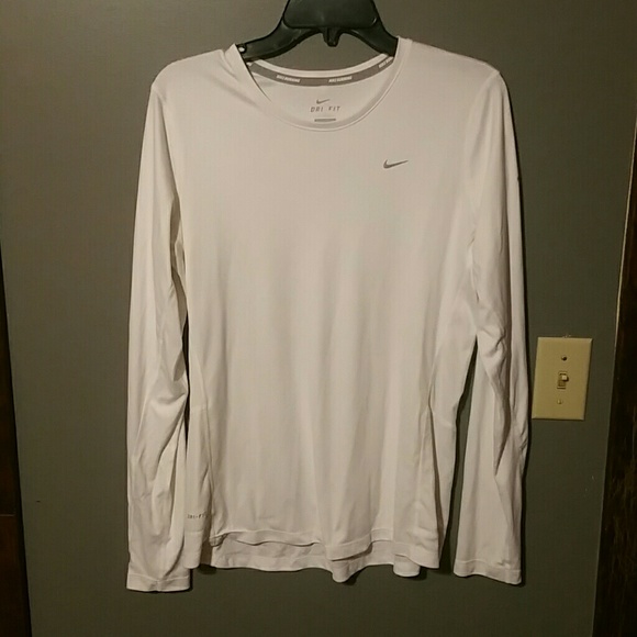 Nike running top - Picture 1 of 2