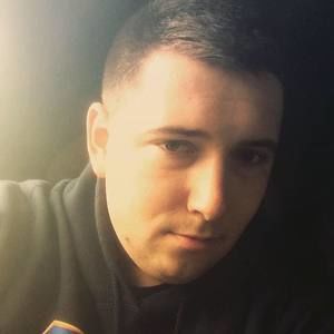 Meet your Posher, Larry