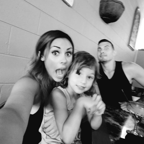 Meet your Posher, Sara - Picture 1 of 1