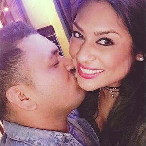 Meet your Posher, Sel