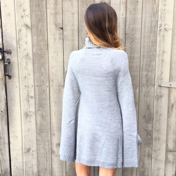 sweater cape dress - Picture 4 of 4