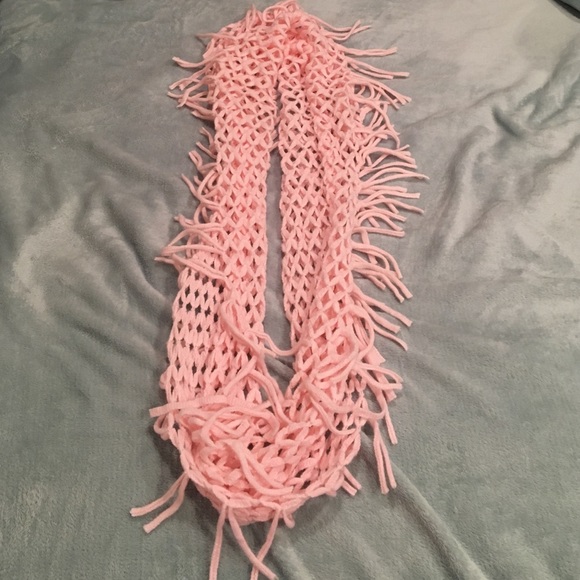 Pink infinity fringe scarf!