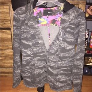 Hurley Jacket with removable hood 🕶