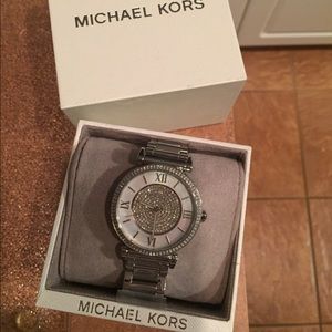 (SOLD) Authentic Ladies Michael Kors Watch CATLIN