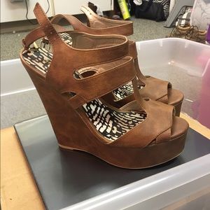 Brown Wedges