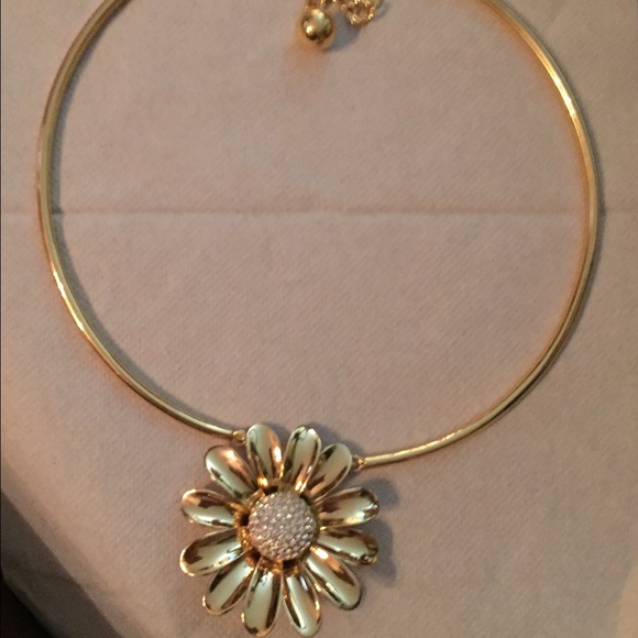 Kate Spade flower necklace